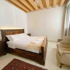 Magnolia Apartment, Easy For Family Apartamento Venecia