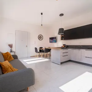 Shiny Apartamento Verona